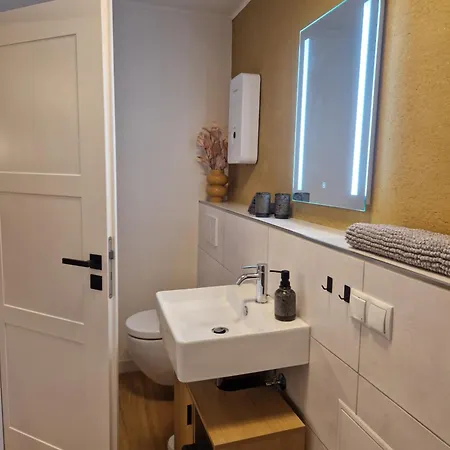 Rebhaus Adams Moselkern