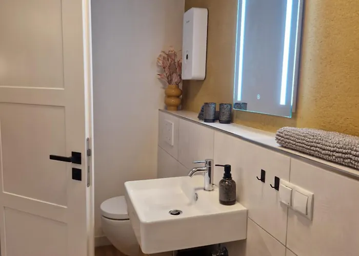 Rebhaus Adams Moselkern