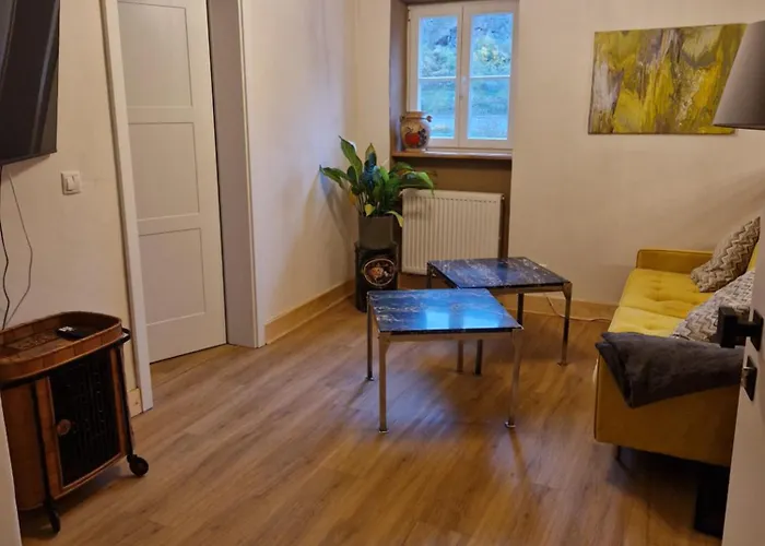 Rebhaus Adams * Moselkern